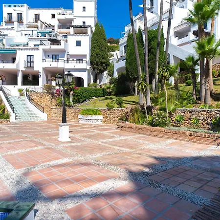 Апартаменти Capistrano Playa 116 Casasol Нерха
